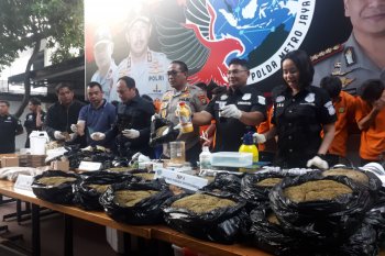 Polisi tutup akun penjual narkoba di media sosial