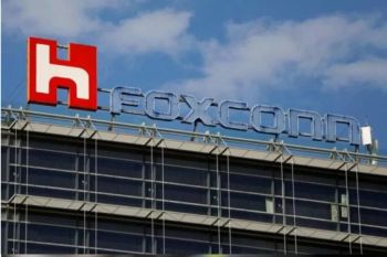 China larang Foxconn beroperasi karena corona