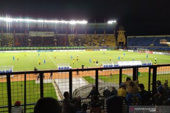 Laga persahabatan Persib vs Barito berakhir dengan skor 2-1