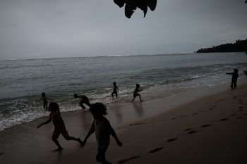 BMKG: Waspadai gelombang setinggi 4 meter di wilayah Papua-Papua Barat