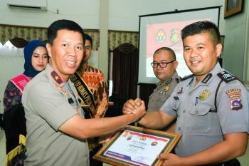 Polda Sumbar apresiasi tiga Polres yang aktif sebarkan informasi positif
