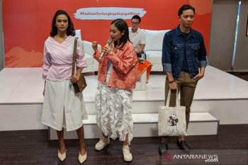 Padu padan fesyen untuk pemula, mulai dari satu fokus utama