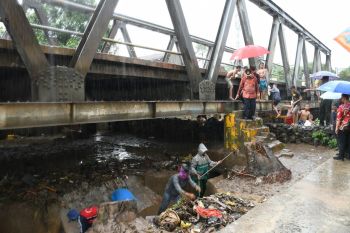 Wali Kota Bandarlampung tinjau lokasi banjir