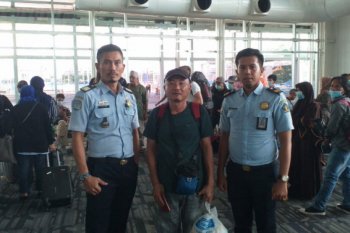 Imigrasi Mamuju deportasi seorang WNA Malaysia