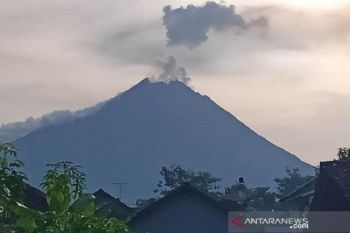 Erupsi Merapi masih skala kecil