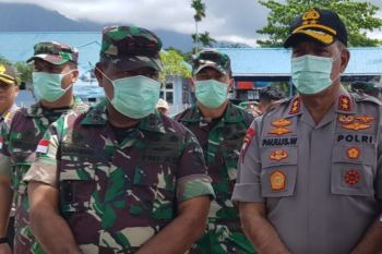 Pangdam XVII Cenderawasih apresiasi pihak yang bantu evakuasi jenazah prajurit TNI AD