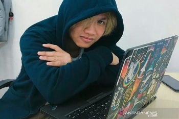 Belum bisa kembali ke China, mahasiswa asal Sumsel belajar  via daring