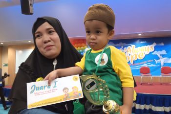 Komunitas Cahaya Padangajak masyarakat motivasi penderita kanker anak
