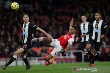 Adu kuat Arsenal vs Newcastle United berakhir imbang tanpa gol