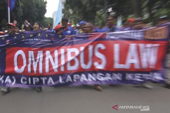 Peneliti: Keterlibatan publik dalam penyusunan omnibus law minim
