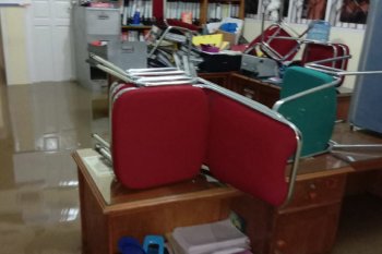 Sekolah kebanjiran, siswa SMAN 1 Kubung Solok libur