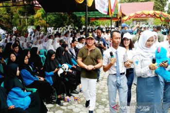 Gubernur Kalteng ajak masyarakat isi data sensus penduduk online
