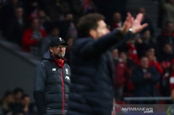 Juergen Klopp ogah tiru gestur Simeone pancing semangat suporter