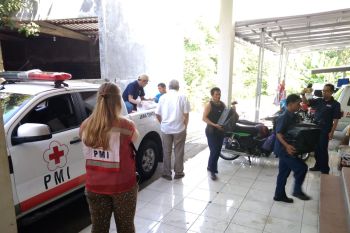 PMI Jateng distribusikan logistik ke Banjarnegara
