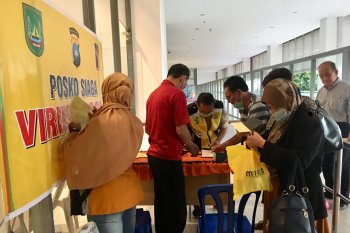 Penumpang kapal dari luar negeri abaikan isi kartu kesehatan