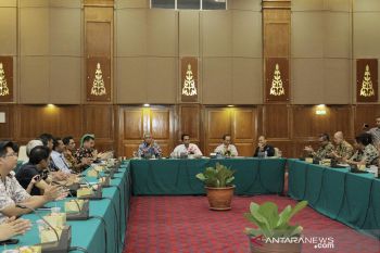 Pemkot Batam minta distributor pangan cari pasokan selain China