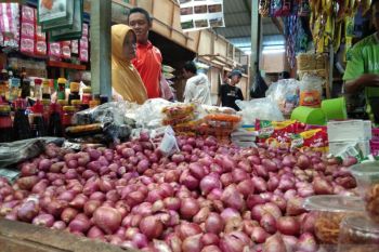 Pemkot diminta tingkatkan pengelolaan pasar tradisional