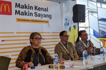 McDonald's beri kesempatan konsumen lihat langsung isi dapur dan cara penyajian