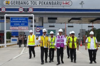 Presiden Jokowi tinjau pembangunan Tol Pekanbaru-Dumai, begini penjelasannya