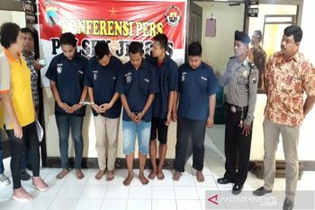Lima pelaku kasus pengeroyokan di tempat karaoke ditahan