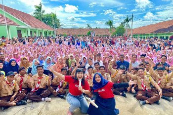 Ria Ricis siapkan koper saat promo film 'ATKKM' karena sering dapat kado