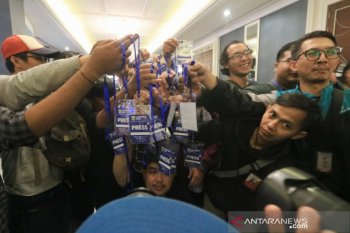 Puluhan pewarta memboikot acara perilisan tim Persib