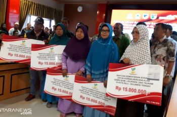 Pasigala Center  nilai data penerima santunan bencana Sulteng kacau