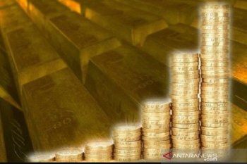 Emas menguat didorong pelemahan dolar