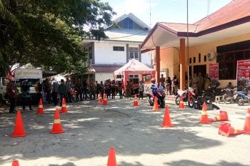 Honda 'Cari_Aman dulu baru cari kasih sayang' bersama Satpol Pp