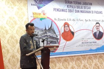 Bahayanya kosmetik pemutih kulit instan
