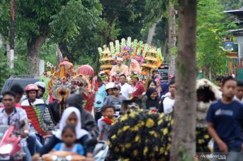 Arak arakan pengantin