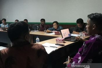 Kontrak huntara pengungsi korban tsunami di Palu segera berakhir