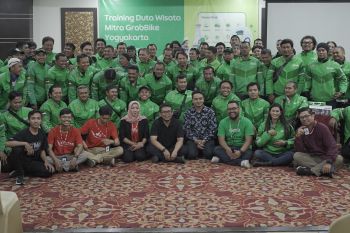 Grab latih 100 mitra pengemudi jadi Duta Wisata GrabBike Yogyakarta