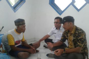 Dinsos Baubau pulangkan seorang warga terlantar asal Muna