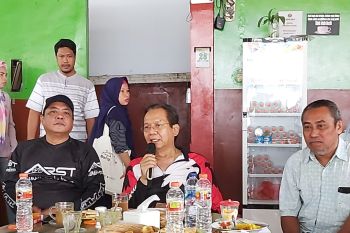 Gubernur Longki: Bantuan untuk korban bencana tidak dikelola Pemprov Sulteng
