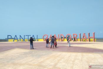 Pariaman akan berlakukan tiket masuk di lokasi wisata