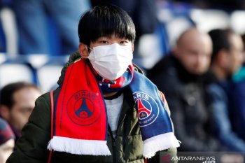 PSG vs Dijon tidak ada jabat tangan karena khawatir virus corona