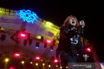 David Coverdale, vokalis Whitesnake pensiun di dunia musik