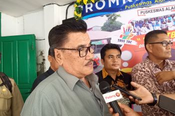 Kelangkaan masker di Padang, ini tanggapan DPRD