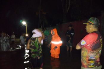 BPBD Mataram mengimbau warga di pinggir sungai waspada