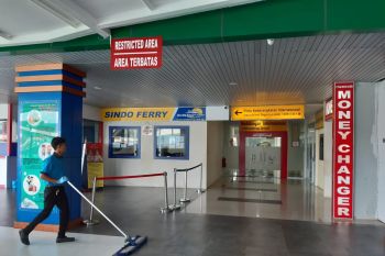 Jumlah penumpang feri rute Tanjungpinang-Singapura turun drastis