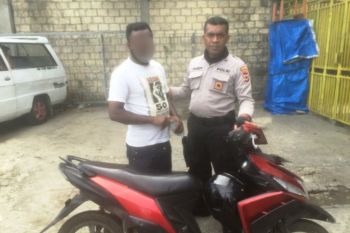 Pria DW ditangkap polisi karena kendarai motor curian