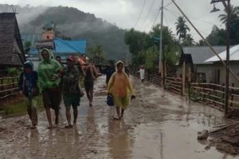 Satu orang hilang bencana banjir bandang di Desa Lengkeka, Poso