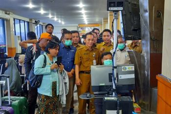 Pengecekan kesehatan penumpang diperluas ke pelabuhan domestik Karimun
