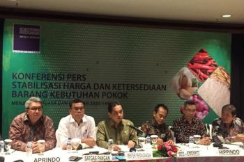 Corona di Indonesia, Mendag Agus Suparmanto minta masyarakat tidak "panic buying"