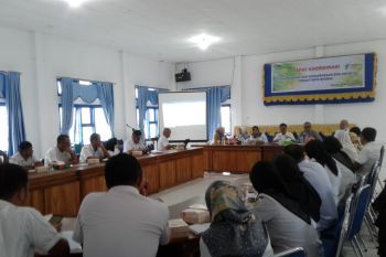 Baubau menggelar rakor kesiapsiagaan dan kewaspadaan dini Covid-19
