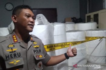 Pabrik masker ilegal raup omzet Rp4,7 miliar