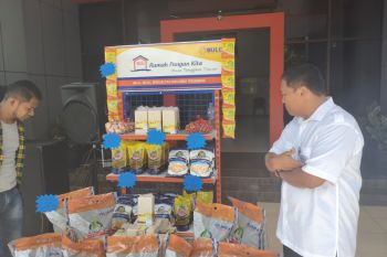 Stok beras yang dikuasi Bulog NTT masih cukup untuk 8 bulan ke depan