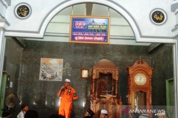 Bupati Hendrajoni juga upayakan tunjangan untuk marbot masjid