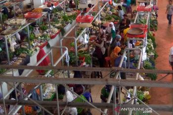 Harga sejumlah kebutuhan pokok merangkak naik di Purwokerto